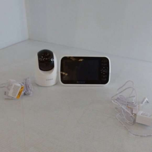ADENEW 5" WIFI PAN & TILT VIDEO BABY MONITOR - NIGHT VISION, 2 WAY TALK - Picture 13 of 14